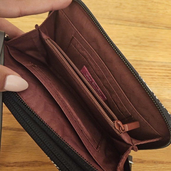 VERA BRADLEY Crossbody & Wallet - Picture 6 of 16